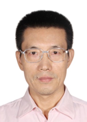 周立群