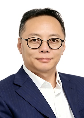 崔立